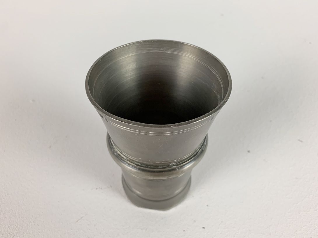 Foto Rustic Tin Cup h12