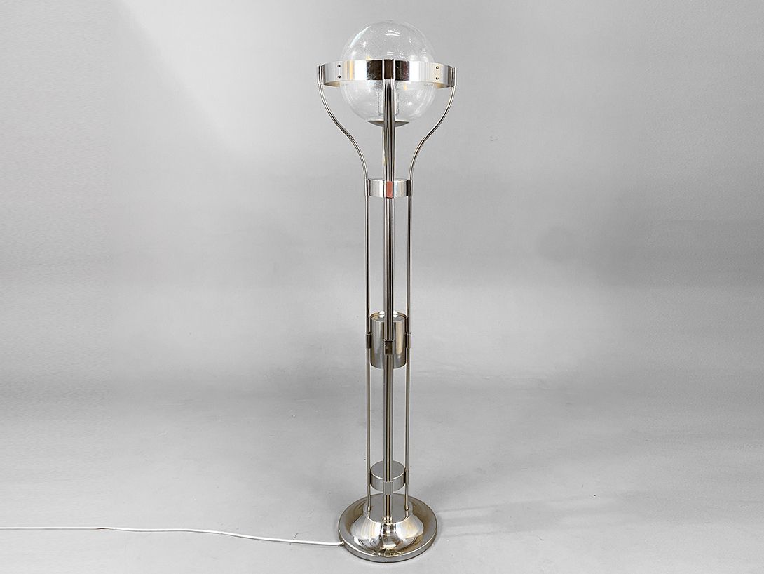 Foto Rare Chrome Floor Lamp from Palast der Republik h170 A1