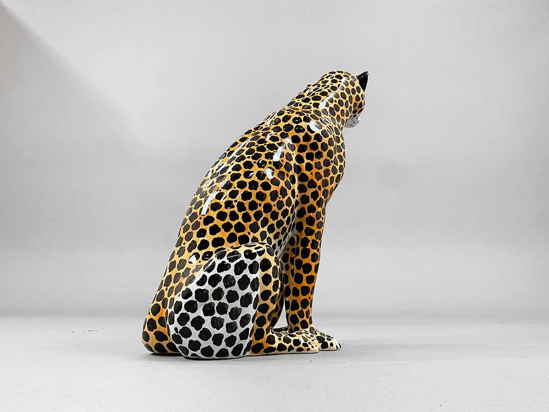 Foto Porcelain Leopard Statue, Italy