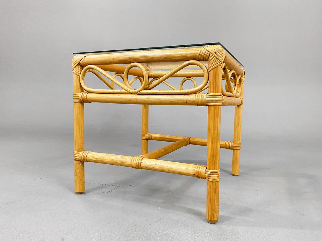 Foto Small Bamboo Coffee Table with Glass Top h44x46x46