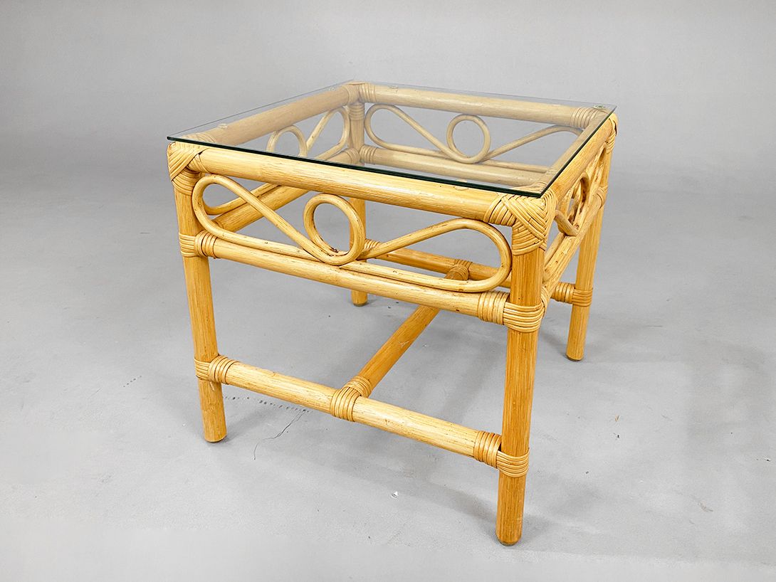 Foto Small Bamboo Coffee Table with Glass Top h44x46x46