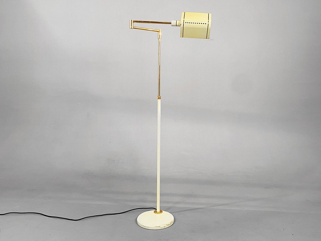 Foto Beige and Brass Metal Floor Lamp h135 B2