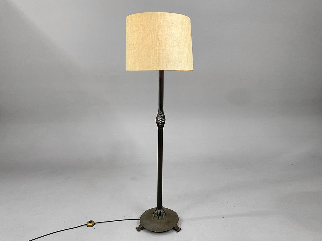 Foto Floor Lamp with Beige Shade h163 G2
