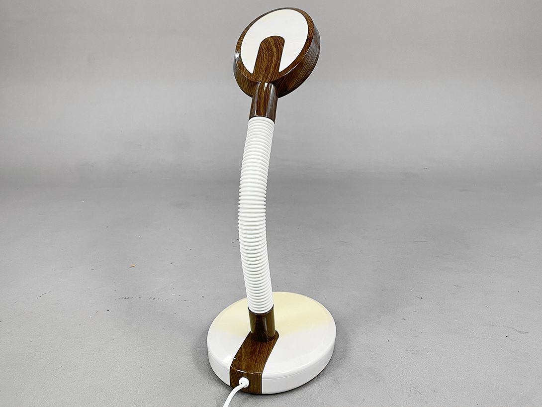 Foto White and Brown Desk Lamp 1950s h66