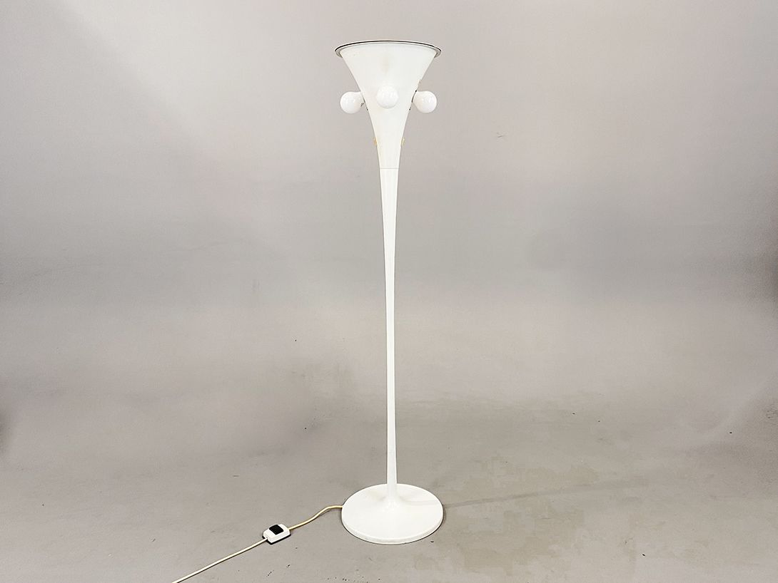 Foto Minimalistic Space Age Floor Lamp h152 D1