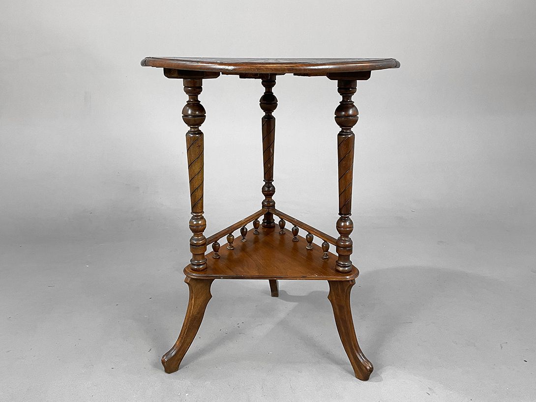 Foto Foldable Carved Wooden Side Table h76