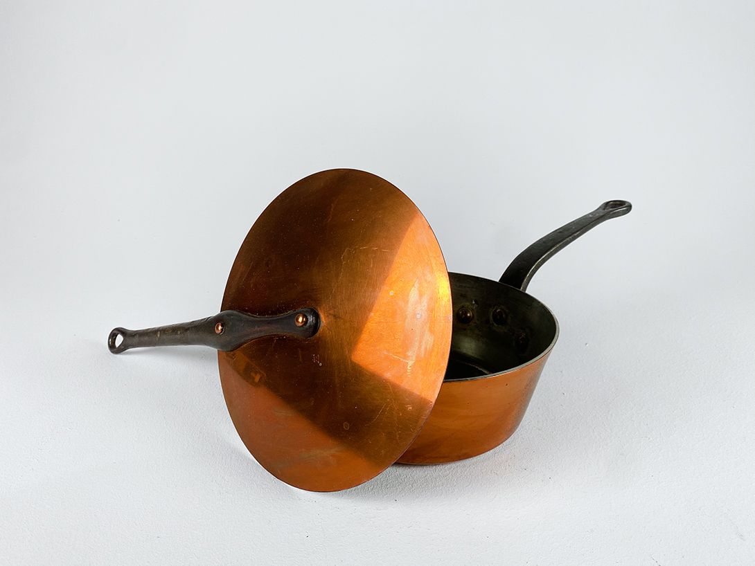 Foto Copper Pot with Lid