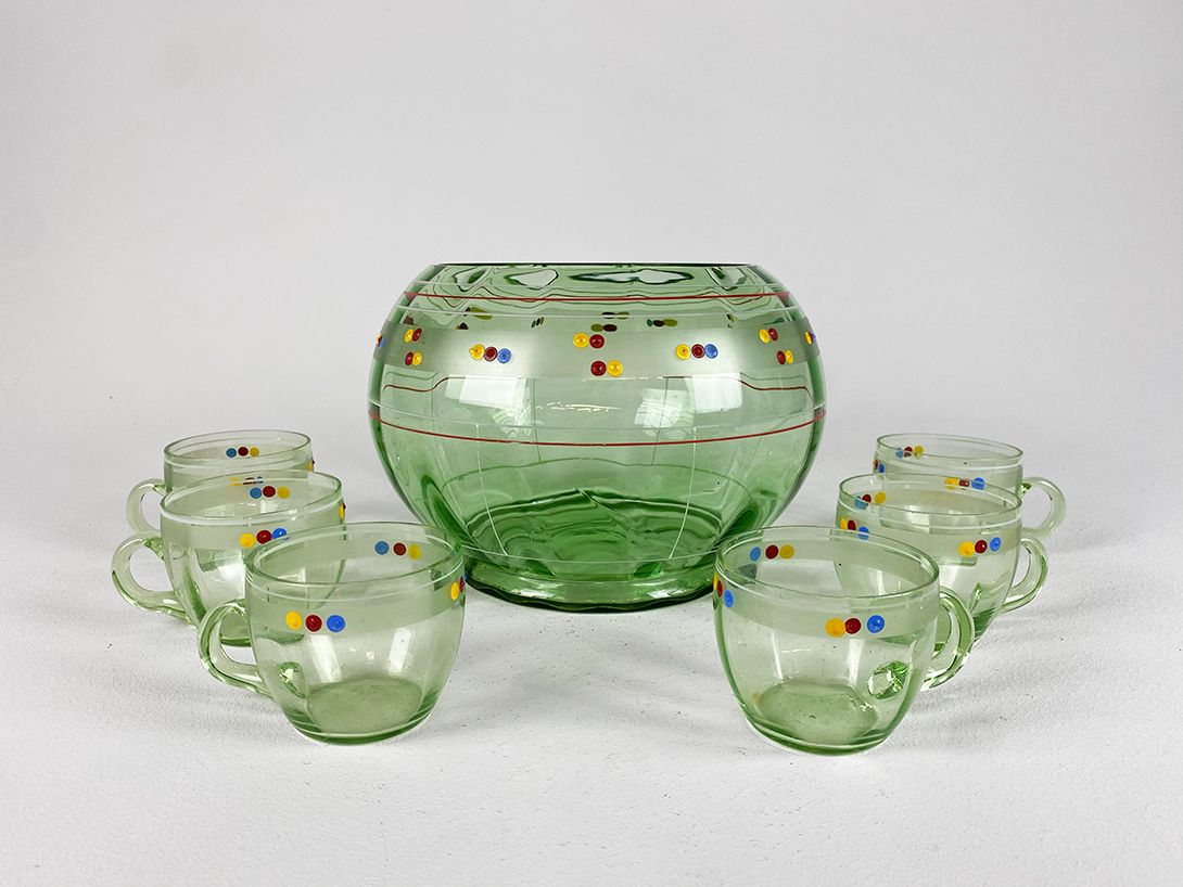 Foto Green Fruit Punch Set with Cups
