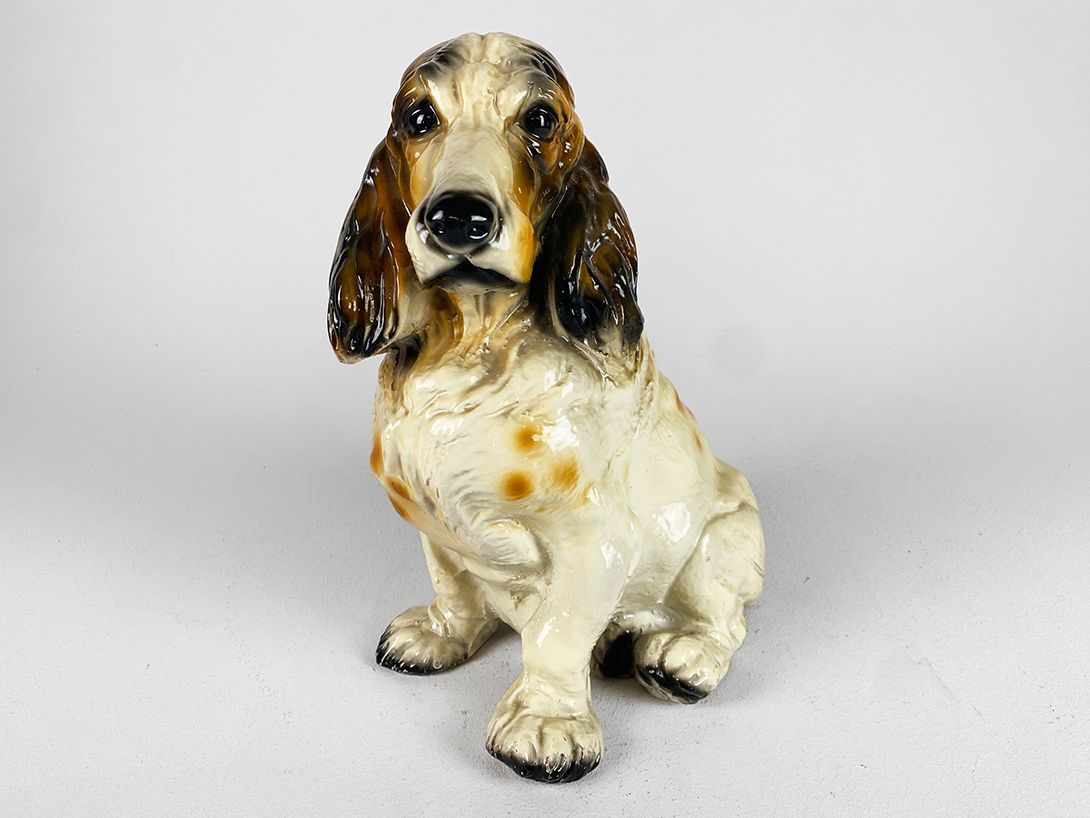 Foto Lovely Porcelain Beagle Dog