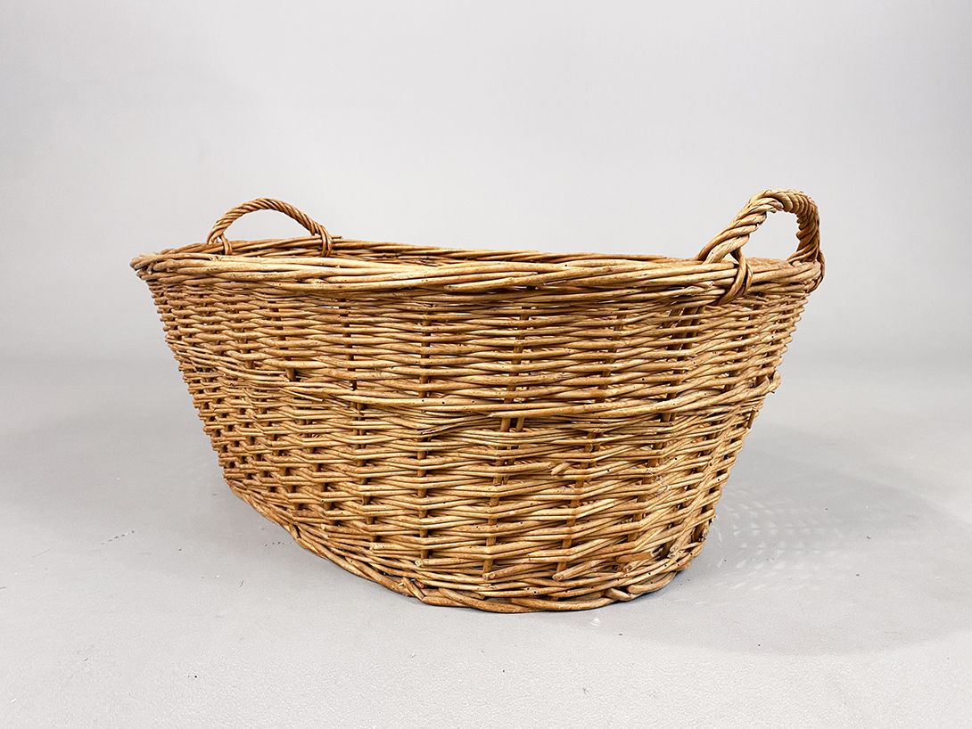 Foto Large Wicker Basket with Handles h34x80x54