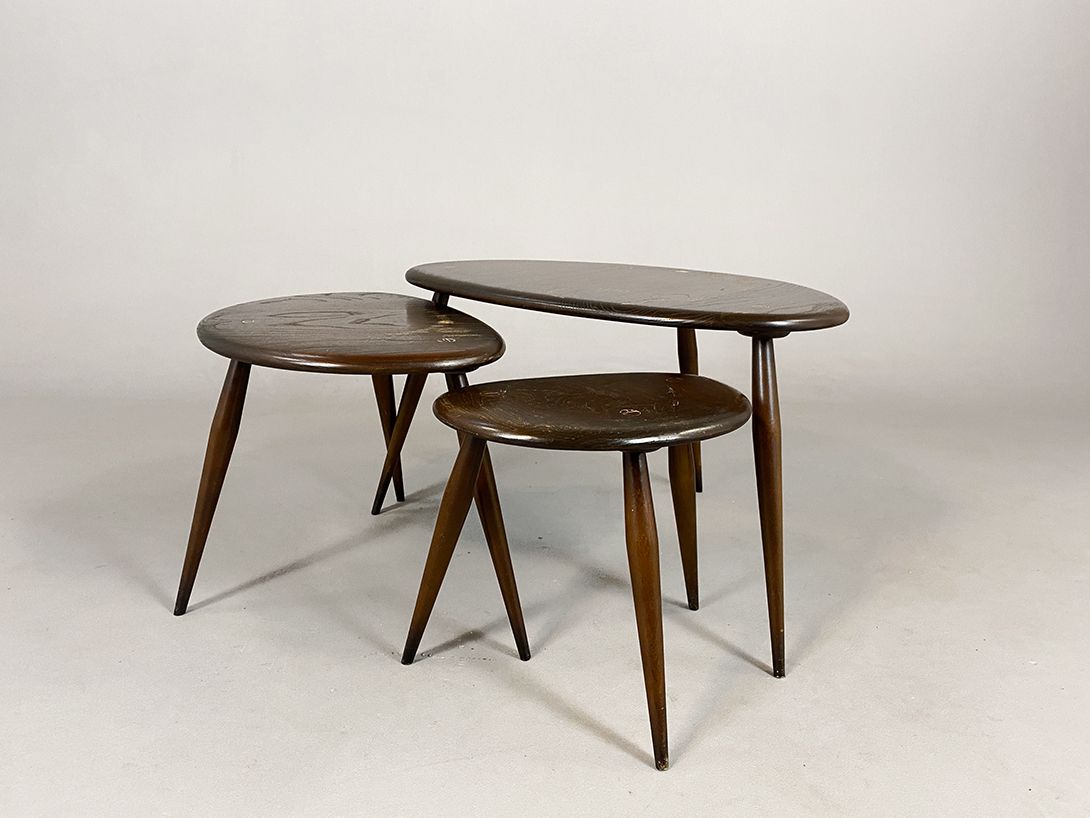 Foto Wooden Nesting Table Set h33-41