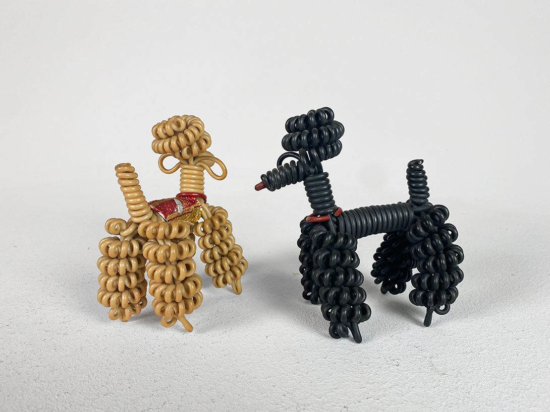 Foto Telephone Wire Poodles Small h14x12x7