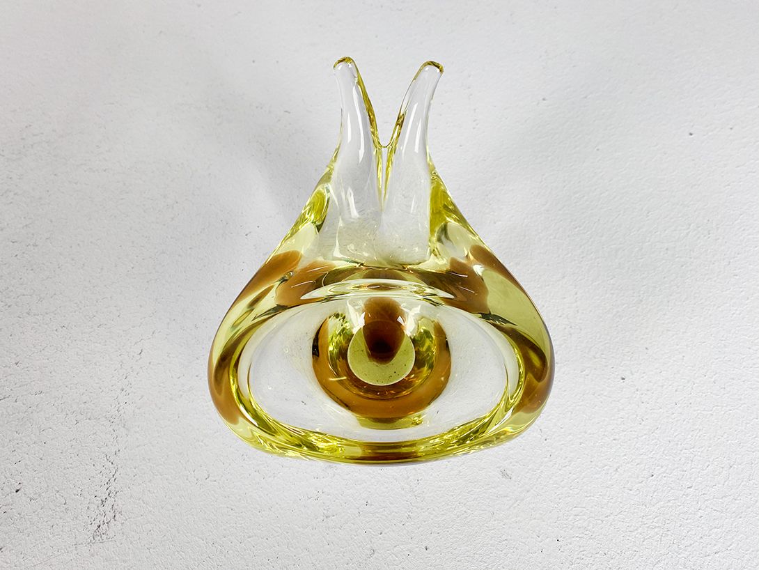 Foto Unusual Yellow Murano Glass Ashtray