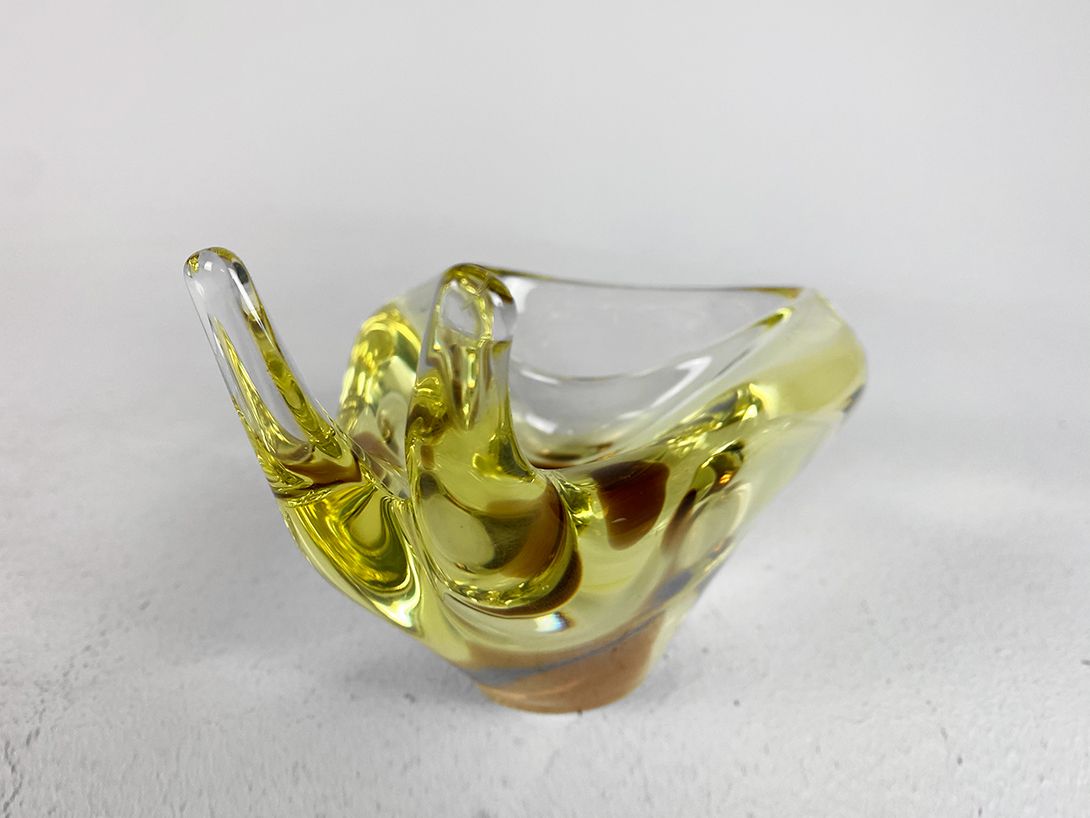 Foto Unusual Yellow Murano Glass Ashtray