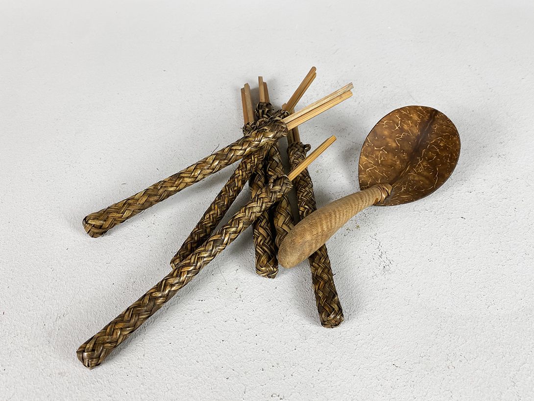Foto Handmade Ramen Cutlery Set