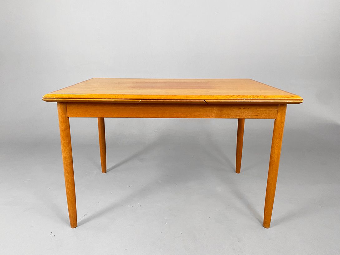 Foto Danish extendible Teak Dining Table h74x120x80