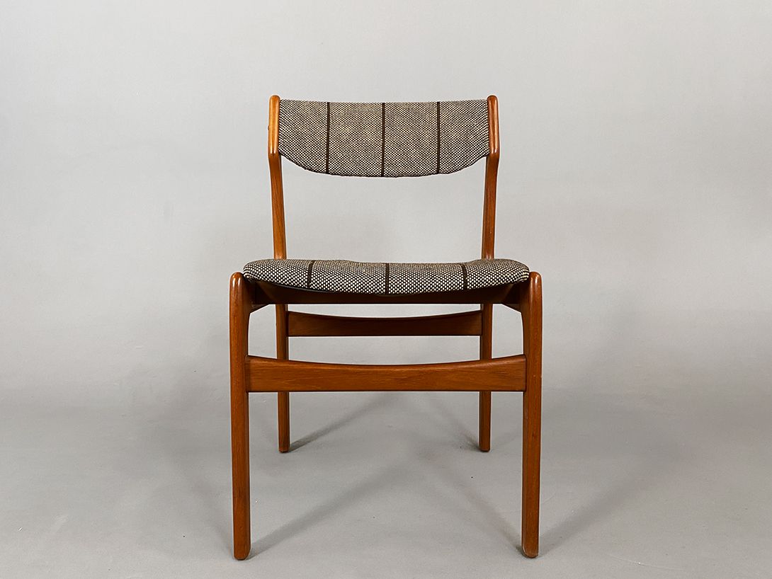 Foto Teak Chairs Erik Buck