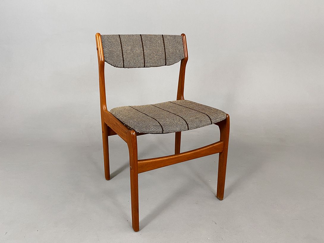 Foto Teak Chairs Erik Buck