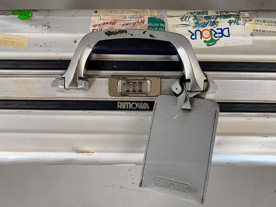 Foto Rimowa Alu Suitcase for Travelling Pros