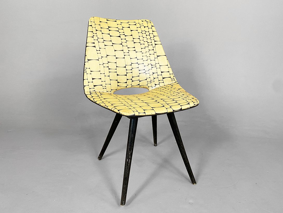 Foto Fun Yellow Cocktail Chair Dutch 1965 h81