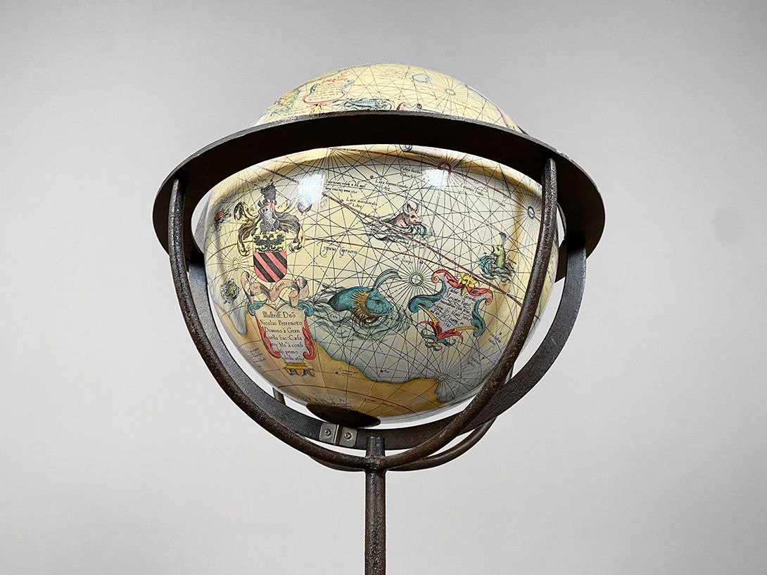 Foto Antique Standing Globe h109