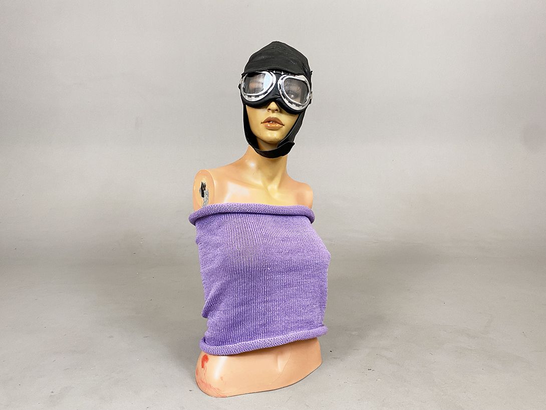 Foto Female Pilot Bust h72