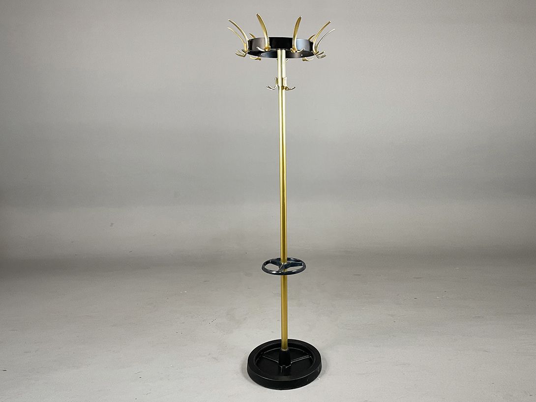 Foto Brass and Black Fritz Hansen Wardrobe h180