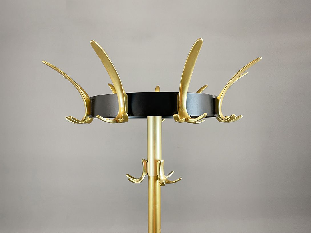 Foto Brass and Black Fritz Hansen Wardrobe h180