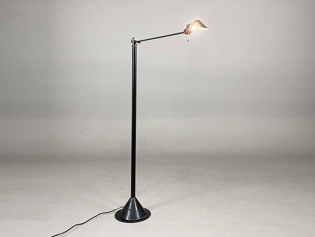 Foto Black Filigree Floor Lamp, Germany h172