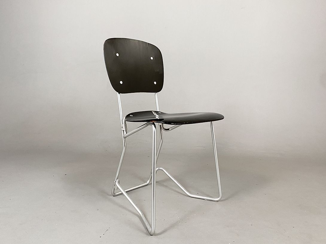 Foto Black Alu Flex Chair by Armin Wirth 1950 h82x40