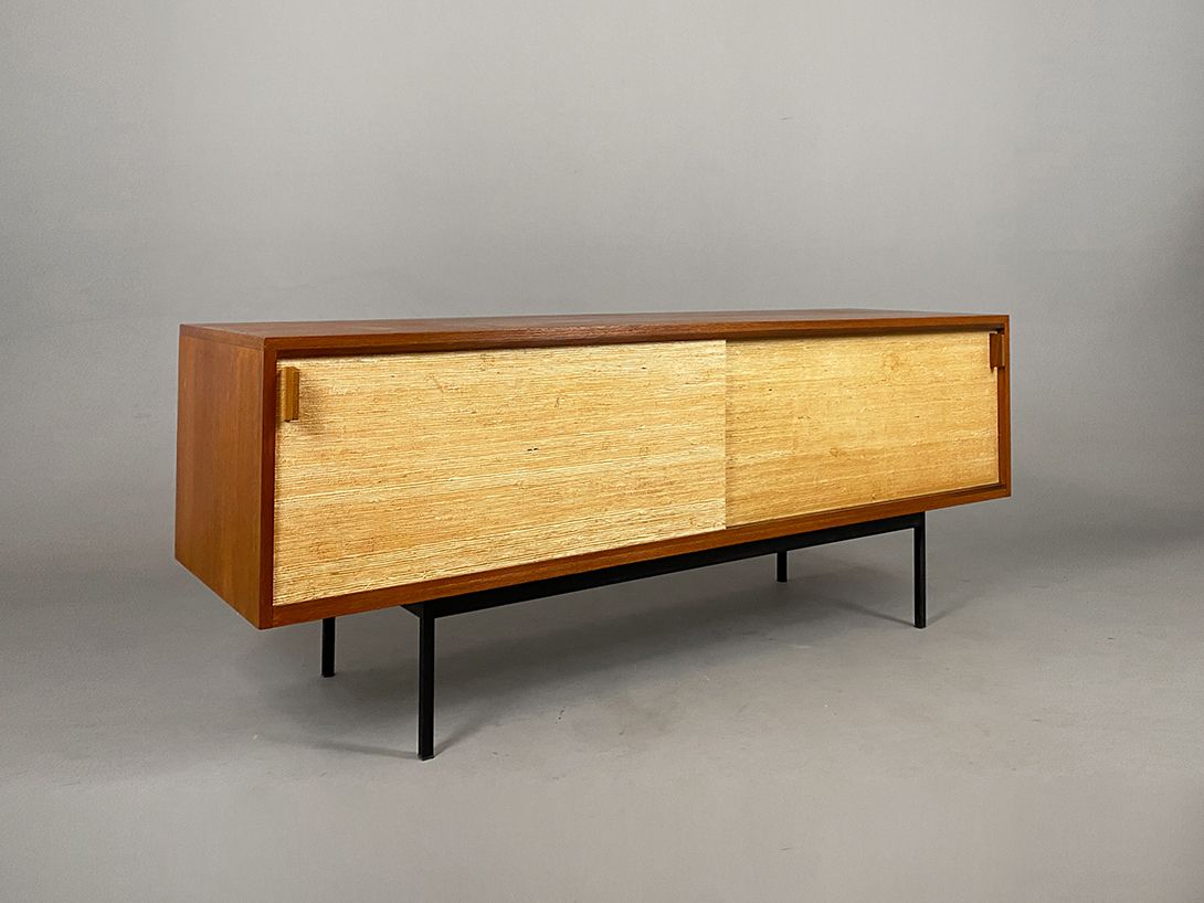 Foto Sideboard with Reed Doors Amsterdam 1967 w175