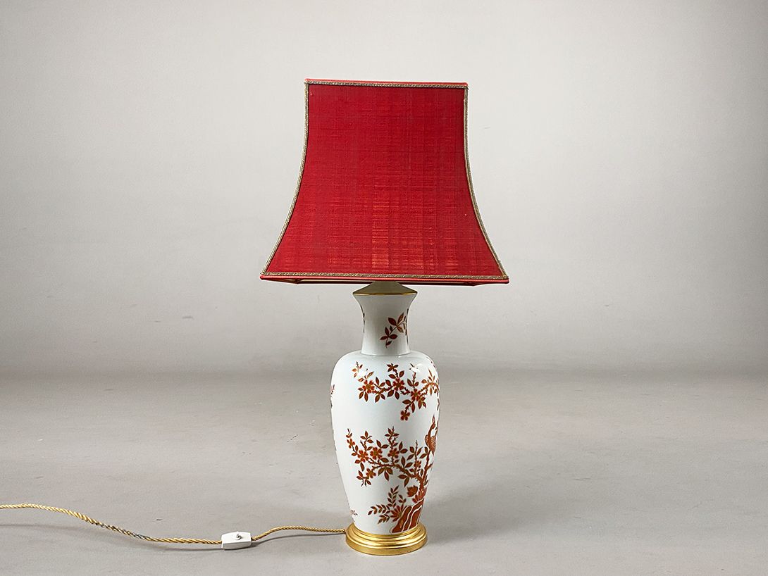 Foto Flower Patterned Porcelain Table Lamp Paris 1970 h84