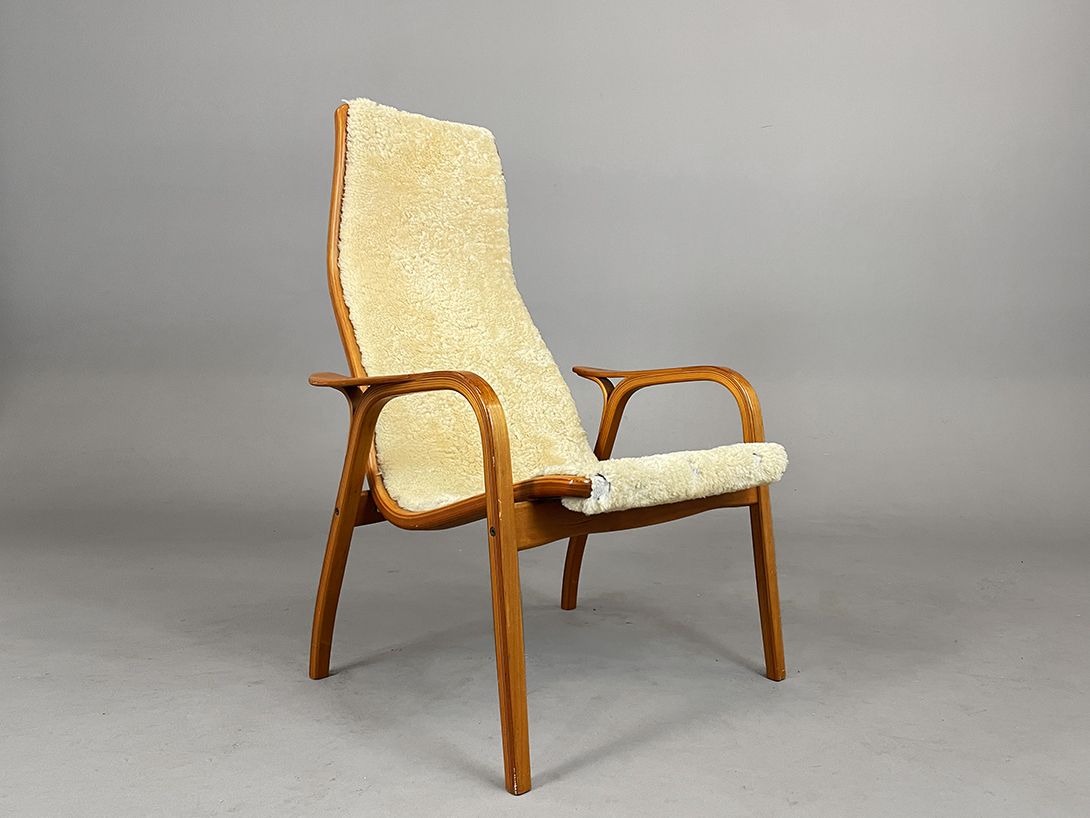 Foto Lamino Easy Sheepskin Armchair Denmark 1958