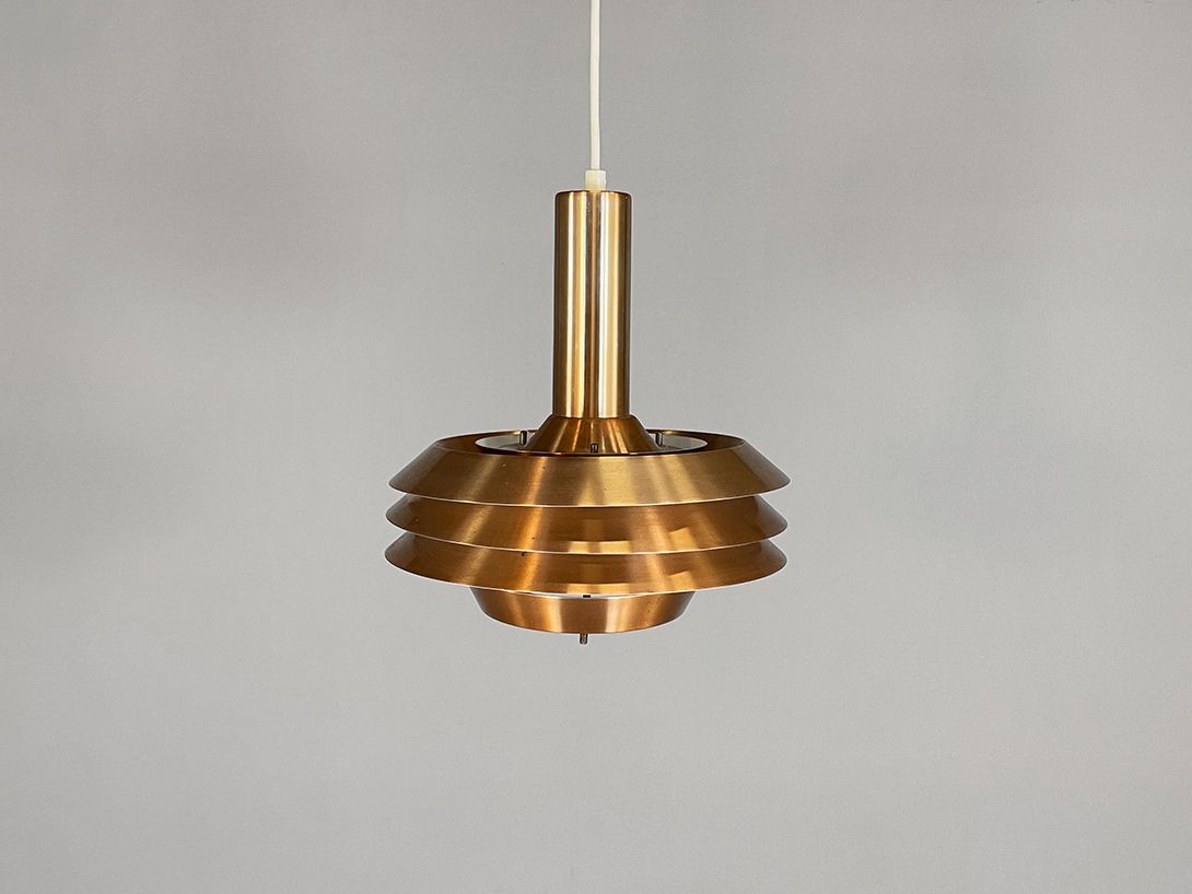 Foto Brassy Eloxated Hanging Lamp GDR 1969 ø35