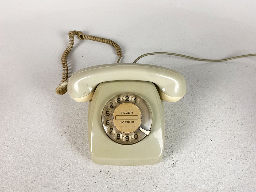 Foto Old German Telefon h13x23x20