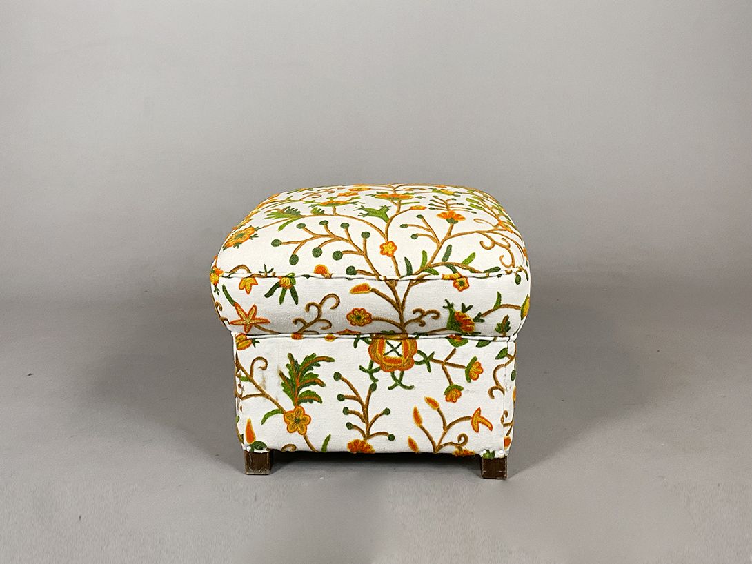 Foto Flowered Ottoman h42x56