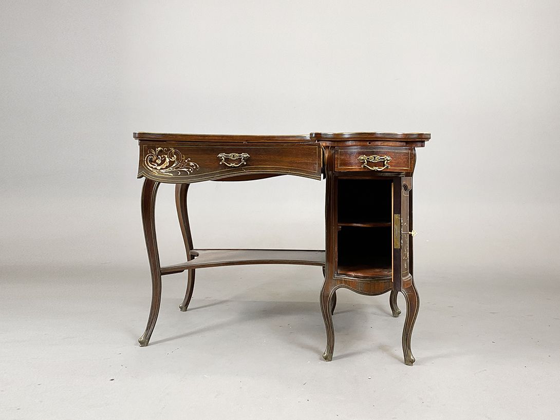 Foto Dark Brown Antique Ladies Desk h80x105x66