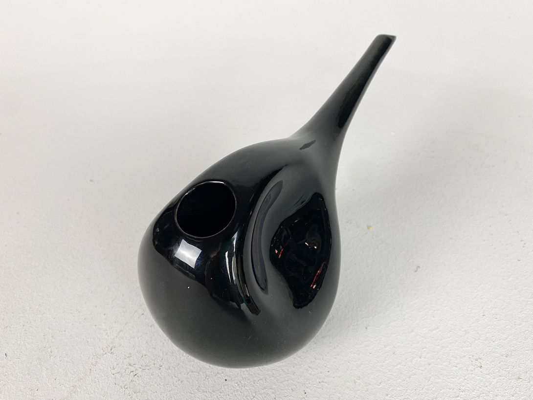 Foto Black Watering Can h14x26x10