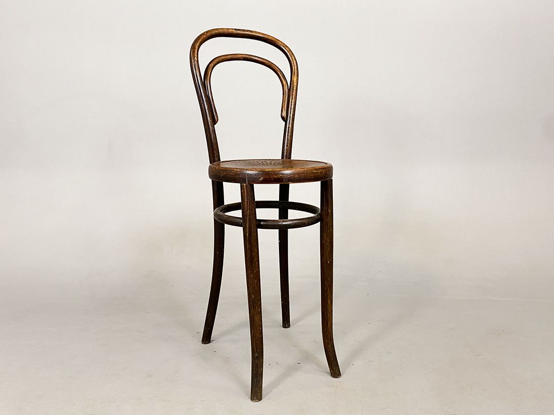 Foto Thonet Bentwood Lady Chair with Clear Seat