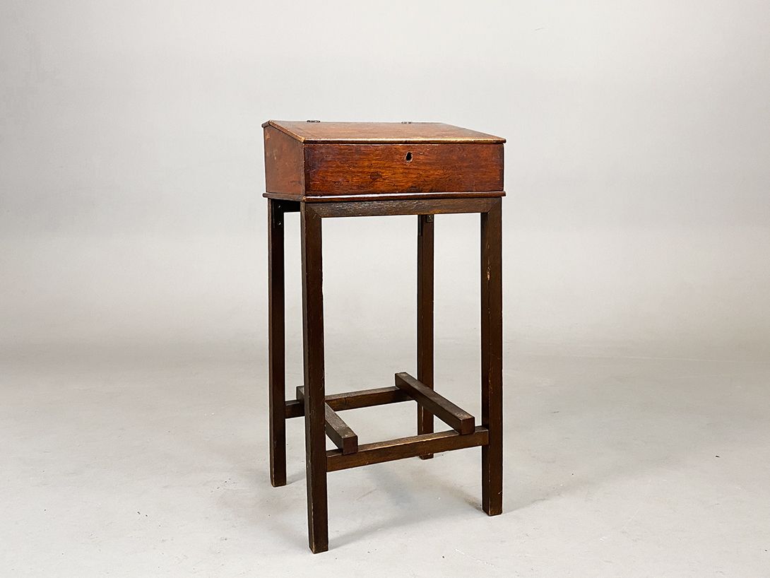 Foto Rustic Wooden Secretary with Drawers h80x41x37