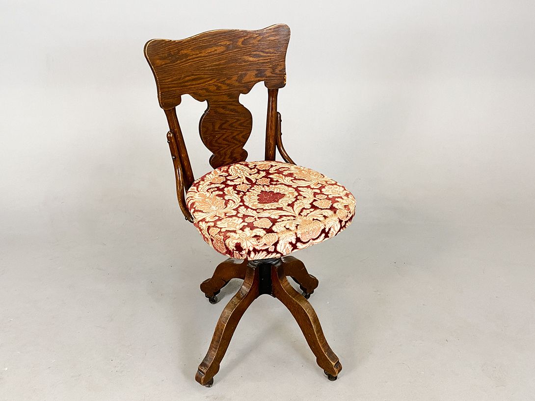Foto Rollable Chair with Velvet Flower Pattern Seat