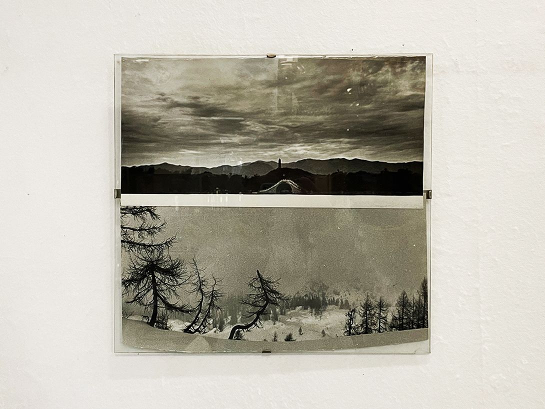 Foto Epic Landscape with Statue h39x42