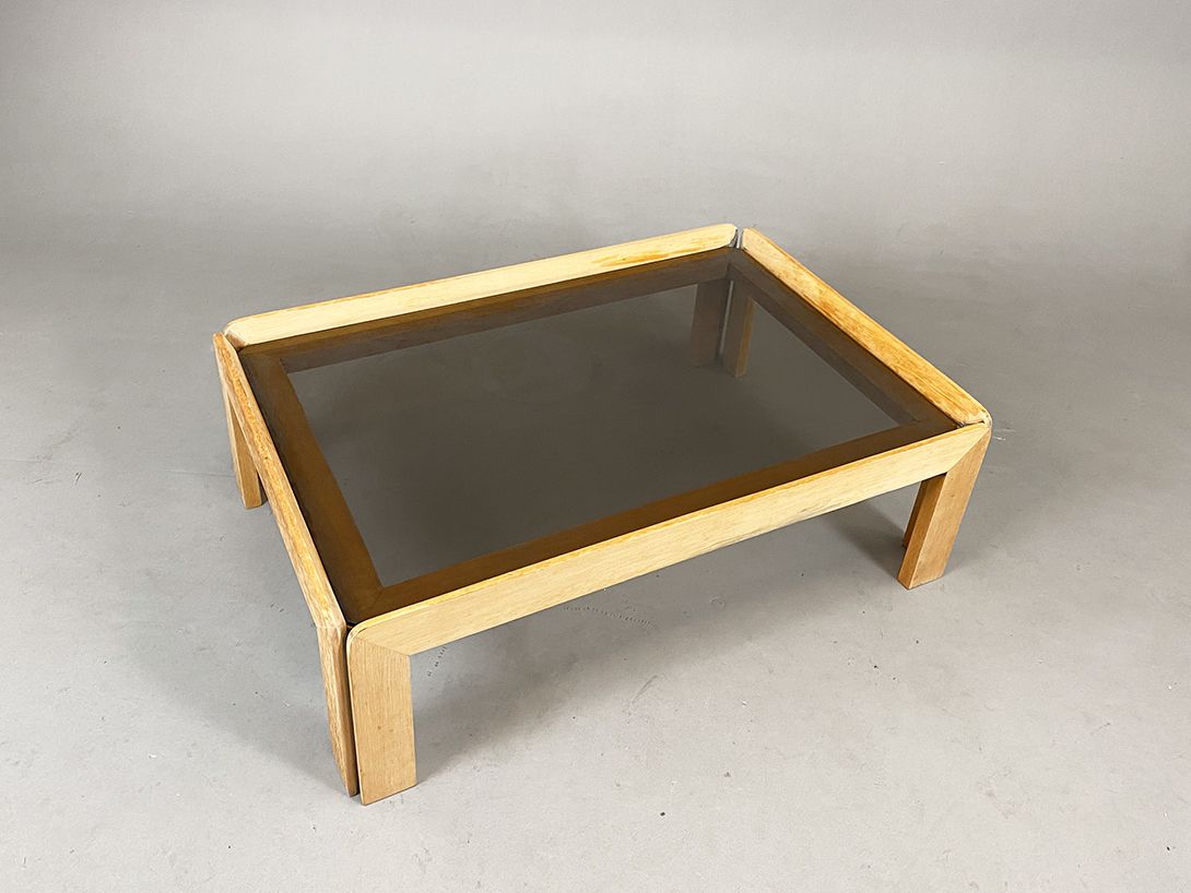 Foto Smoked Glass Top Coffee Table h35x110x74