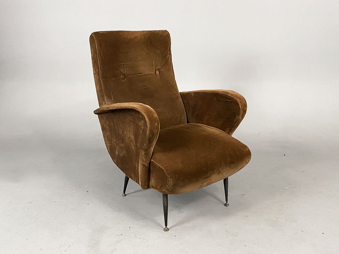 Foto Brown Velvet Armchair h92x67x75