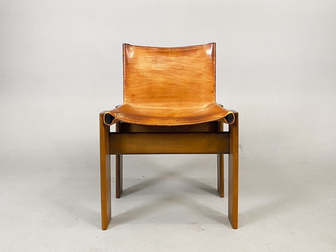 Foto Light Brown Afra &#038; Tobia Scarpa Monk Chair Italy 1975 h74x52x45
