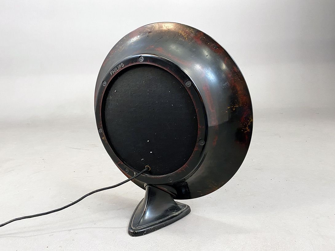 Foto Round Vintage Amplifier by Philips h48x45x10