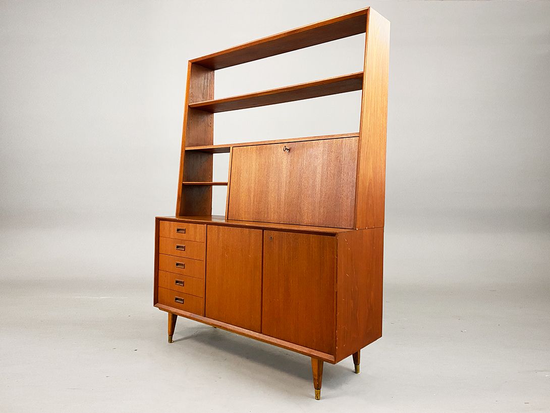 Foto Teak Wall Unit with built in Secretary Denmark 1963