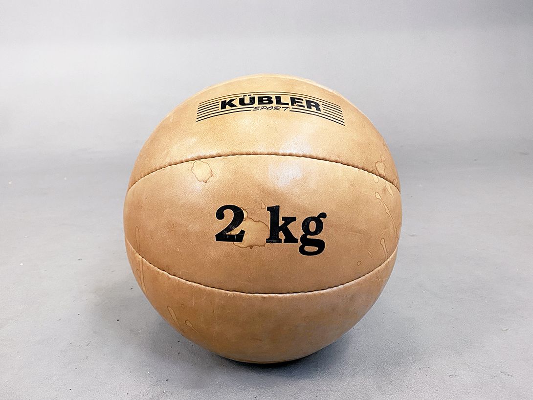 Foto Medicine Ball 2kg Kübler Sport 25&#215;23