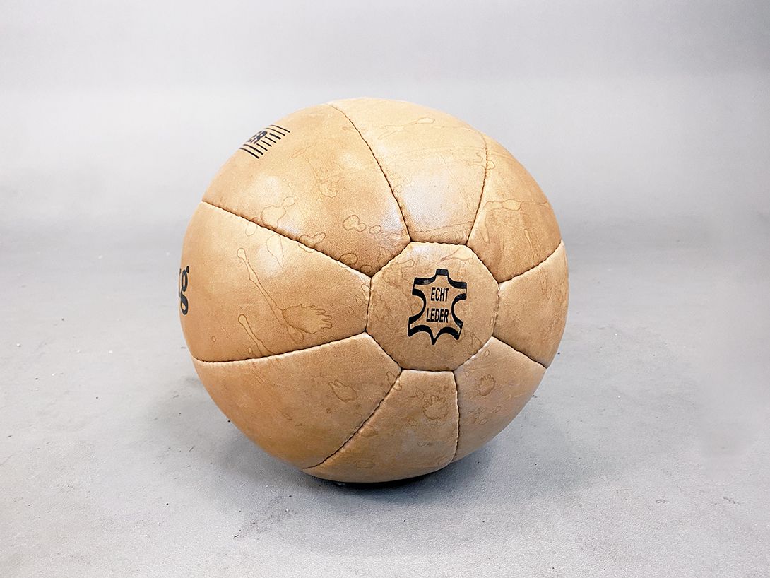 Foto Medicine Ball 2kg Kübler Sport 25&#215;23