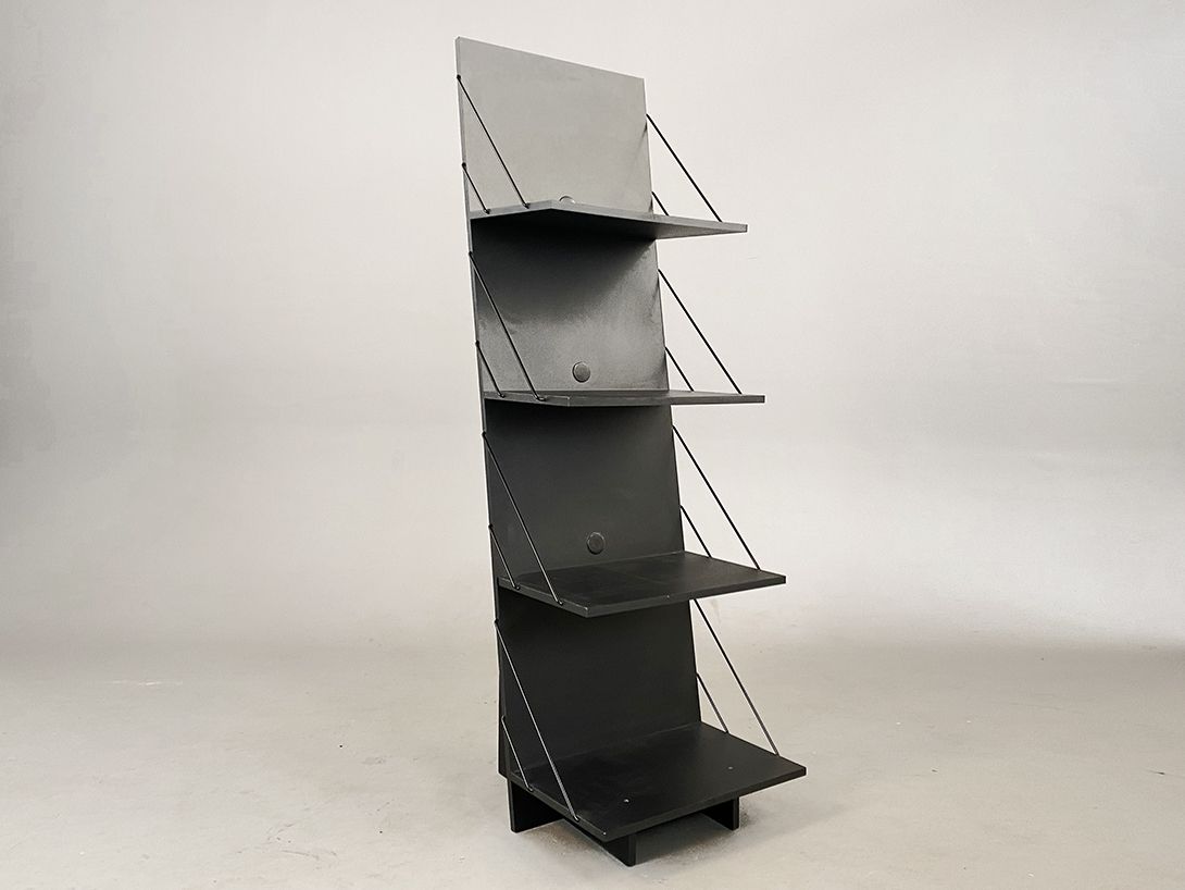 Foto Black Wooden Shelf with Metal Holders